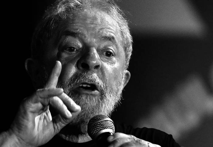 Luiz Inácio Lula da Silva, durante un acto en su apoyo, el 24 de enero, en San Pablo, Brasil. Foto: Miguel Schincariol, AFP