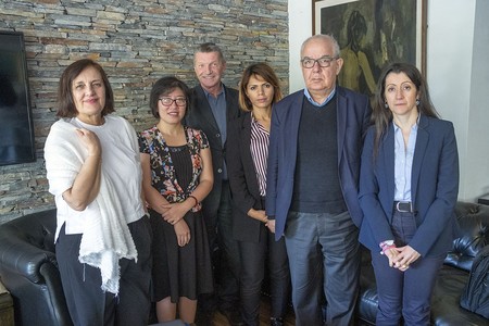 Fernanda Mora, Kim Vu, Hubert Pattingre, Zmorda Abassi, Aissa Kadri y María Beatríz Salgado, Delegación francesa del Conservatorio Nacional de Artes y Oficios. · Foto: Pablo Vignali Fernanda Mora, Kim Vu, Hubert Pattingre, Zmorda Abassi, Aissa Kadri y María Beatríz Salgado, Delegación francesa del Conservatorio Nacional de Artes y Oficios. · Foto: Pablo Vignali