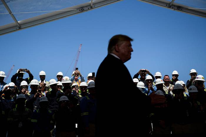 Donald Trump, ayer, en Hackberry, Louisiana. 

 · Foto: Brendan Smialowski, AFP