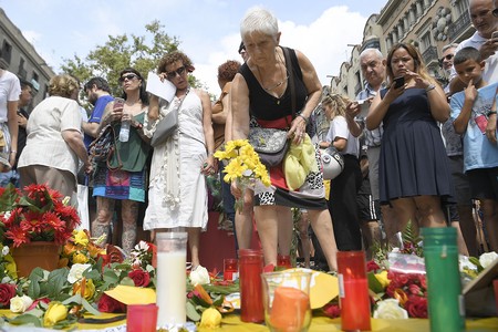 Homenaje a las víctimas del ataque terrorista en Las Ramblas, en Barcelona, el 17 de agosto de 2017 en Barcelona (archivo, agosto de 2018).
· Foto: Lluis Gene, AFP Homenaje a las víctimas del ataque terrorista en Las Ramblas, en Barcelona, el 17 de agosto de 2017 en Barcelona (archivo, agosto de 2018).
· Foto: Lluis Gene, AFP