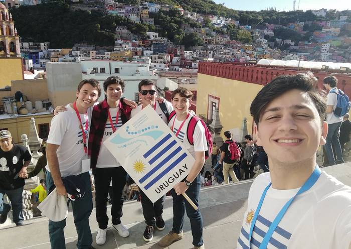 Delegación uruguaya en la olimpíada iberoamericana de matemática 2019, Guanajuato México. Foto: Com-Partida de Matemática del Uruguay.