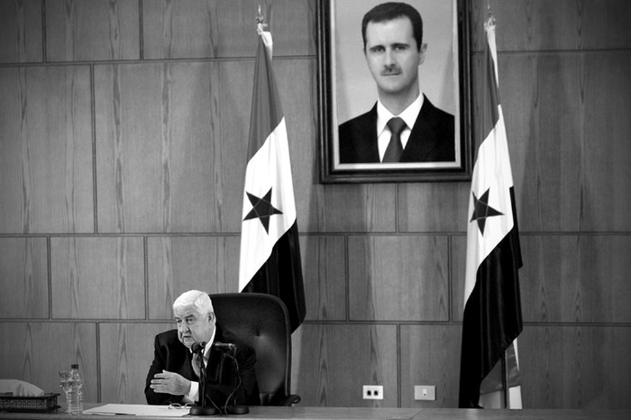 Walid al Mualem, ministro de Asuntos Exteriores sirio, ayer, durante una rueda de prensa en Damasco (Siria). / Foto: Youssef Badawi, Efe