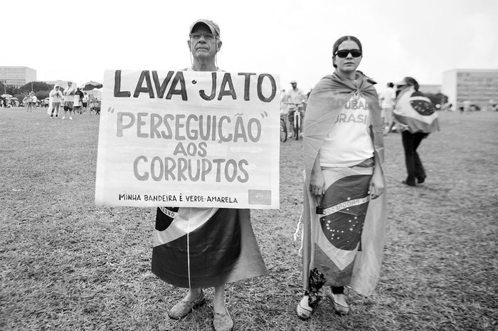 Manifestación a favor de la investigación de la operación Lava Jato, el 4 de diciembre en Brasilia. Foto: Marcello casal Jr, Agencia Brasil