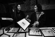Eugenia Bekeris y María Paula Dobertis, en el Museo de la Memoria. / Foto: Sandro Pereyra