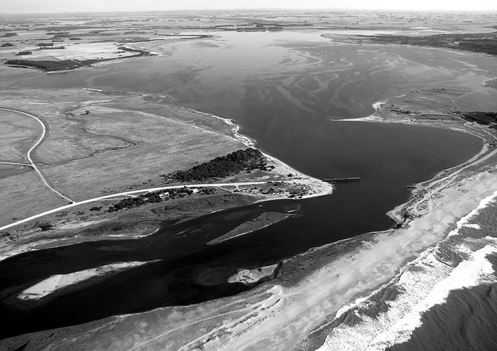 Vista aérea de la Laguna de Garzón. /  foto: HYPERLINK "http://www.balsaecologicagarzon.wordpress.com · Foto: S/D autor