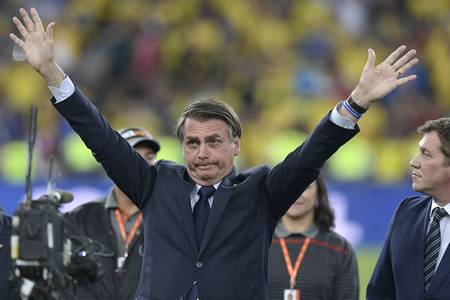 Jair Bolsonaro, presidente de Brasil, en la final de la Copa América, en el Estadio Maracaná, en Río de Janeiro. · Foto: Carl de Souza, AFP Jair Bolsonaro, presidente de Brasil, en la final de la Copa América, en el Estadio Maracaná, en Río de Janeiro. · Foto: Carl de Souza, AFP