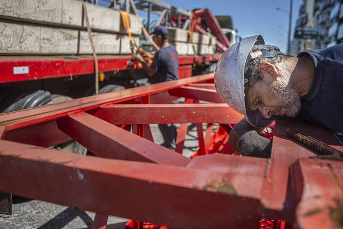 Trabajadores de la construcción en Pocitos (archivo, febrero de 2022). · Foto: Ernesto Ryan