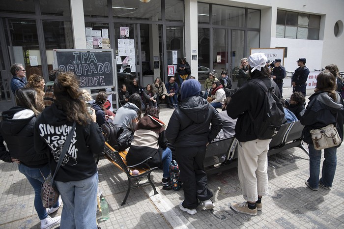 PA ocupado por el El Sindicato de Docentes de Formación en Educación. (archivo, octubre de 2023) · Foto: Alessandro Maradei PA ocupado por el El Sindicato de Docentes de Formación en Educación. (archivo, octubre de 2023) · Foto: Alessandro Maradei