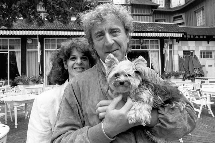 Gene Wilder y su esposa Gilda Radner. Foto: Mychele Daniau, Afp (archivo, setiembre de 1984)