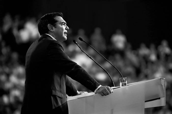 Alexis Tsipras, primer ministro griego, durante un congreso del partido Syriza en Atena (archivo, 2016) Foto: Angelos Tzortzinis, AFP