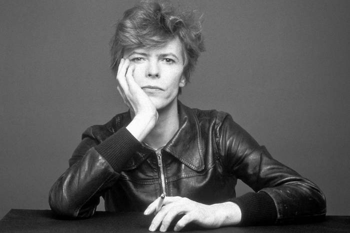 David Bowie, foto descartada de la sesión para la portada del disco Heroes. Foto: Masayoshi Sukita, 1977