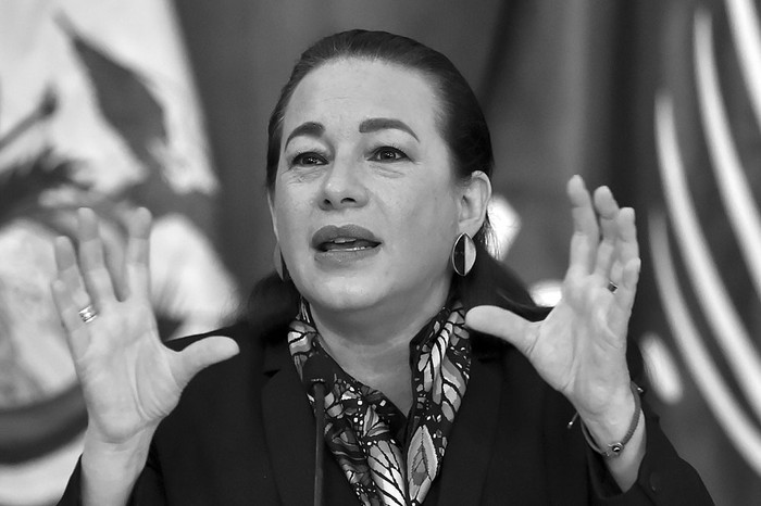 María Fernanda Espinosa, canciller ecuatoriana, durante una conferencia de prensa, ayer, en Quito. Foto: Rodrigo Buendia, AFP