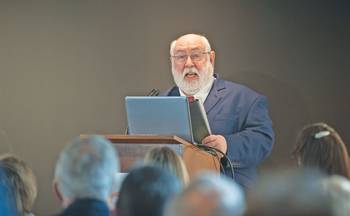 Néstor Campo, presidente saliente del Colegio Médico del Uruguay. Néstor Campo, presidente saliente del Colegio Médico del Uruguay.