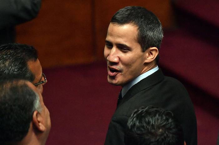 Juan Guaido, ayer, en una sesión en la Asamblea Nacional, en Caracas. · Foto: Yuri Cortez / AFP