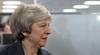 Theresa May, primera ministra británica llega, asiste a una reunión, ayer, en Allstate en Belfast.
Theresa May, primera ministra británica llega, asiste a una reunión, ayer, en Allstate en Belfast.