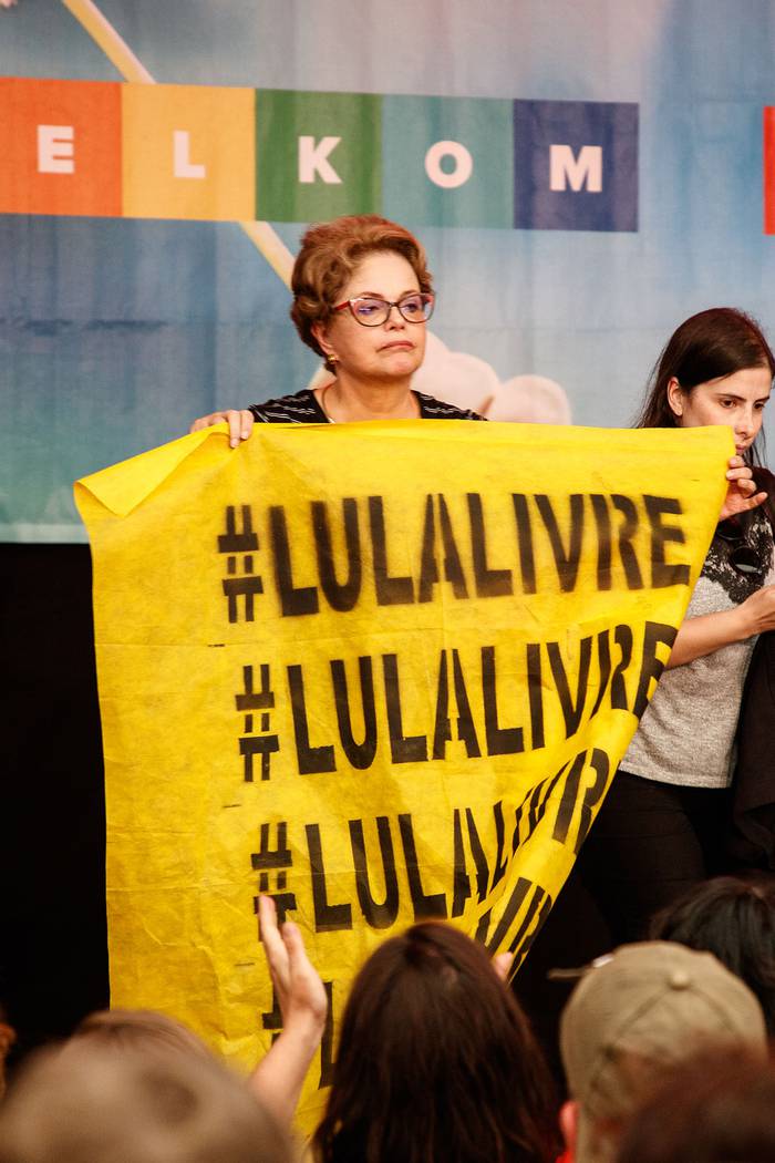 La ex presidenta brasileña Dilma Rousseff , durante el evento 'Manifiesta', en Bredene, Bélgica, el 22 de setiembre.
 · Foto: Kurt Desplenter, AFP