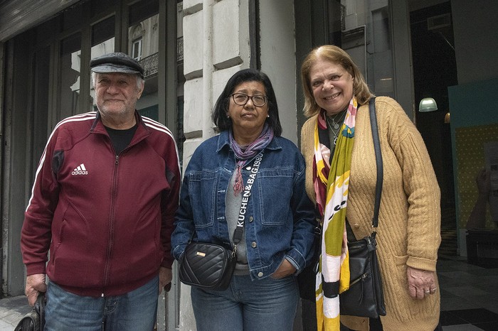 Luis Eduardo Susaeta, Stella Godoy y Lucía Rodríguez. · Foto: Hugo de León