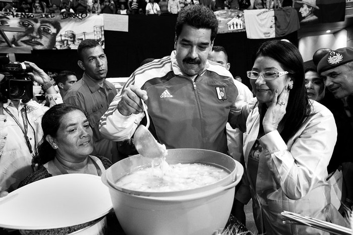 Nicolás Maduro, presidente de Venezuela, en un encuentro con las Comunas Productivas, en Caracas (Venezuela) el 17 de mayo. / Foto: s/d de autor, Efe, Palacio Miraflores