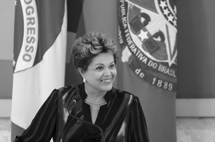 Dilma Rousseff, en la 40ª reunión ordinaria del Consejo de Desenvolvmiento Económico y Social. (archivo, febrero de 2013) · Foto: Antonio Cruz, Agencia Brasil