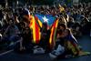 Movilización pro independentista, ayer, en Barcelona. · Foto: Pau Barrena, AFP Movilización pro independentista, ayer, en Barcelona. · Foto: Pau Barrena, AFP