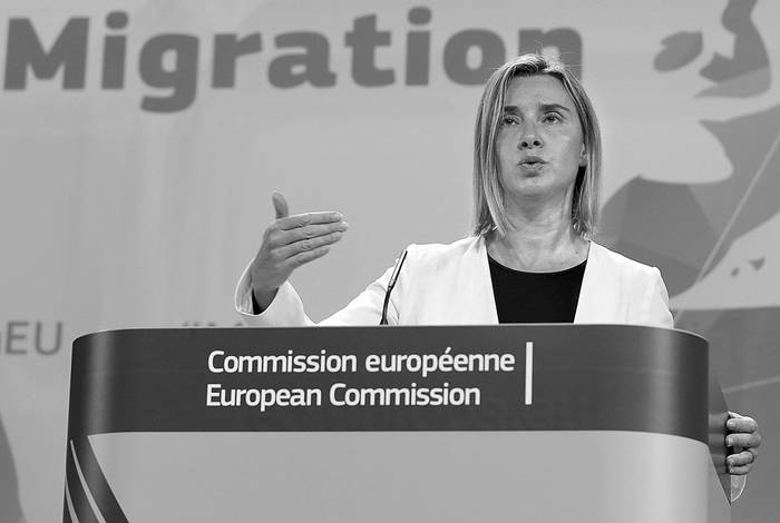 Federica Mogherini, representante europea para la política exterior, presenta la nueva estrategia integral de la Unión Europea sobre inmigración, el miércoles, en Bruselas (Bélgica). Foto: Julien Warnand, Efe
