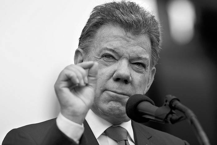 Juan Manuel Santos, presidente colombiano, durante un discurso, ayer en Bogotá, Colombia. Foto: Guillermo Legaria, Efe