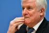 Horst Seehofer, ministro del Interior alemán, Horst Seehofer, durante una conferencia de prensa, ayer, en Berlín.
Horst Seehofer, ministro del Interior alemán, Horst Seehofer, durante una conferencia de prensa, ayer, en Berlín.