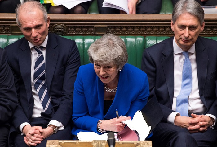 Theresa May, primera ministra británica, ayer, en la Cámara de los Comunes, en Londres.

 · Foto: Jessica Taylor
