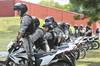 Miembros de la Guardia Republicana en el operativo de seguridad durante el clásico suspendido el 27 de noviembre de 2016. · Foto: Federico Gutiérrez Miembros de la Guardia Republicana en el operativo de seguridad durante el clásico suspendido el 27 de noviembre de 2016. · Foto: Federico Gutiérrez