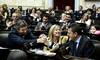 Los diputados argentinos Maximo Kirchner, Cristina Álvarez Rodríguez y Sergio Massa, durante la juramentación de legisladores y la elección de las autoridades de la cámara baja, ayer, en el Congreso de Buenos Aires.
Foto: Maximiliano Vernazza, Cámara de Diputados de Argentina, AFP
Los diputados argentinos Maximo Kirchner, Cristina Álvarez Rodríguez y Sergio Massa, durante la juramentación de legisladores y la elección de las autoridades de la cámara baja, ayer, en el Congreso de Buenos Aires.
Foto: Maximiliano Vernazza, Cámara de Diputados de Argentina, AFP