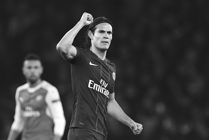 Edinson Cavani, de Paris Saint-Germain, festeja el primer gol a Arsenal, ayer, en Londres. Foto: Justin Tallis, AFP Edinson Cavani, de Paris Saint-Germain, festeja el primer gol a Arsenal, ayer, en Londres. Foto: Justin Tallis, AFP