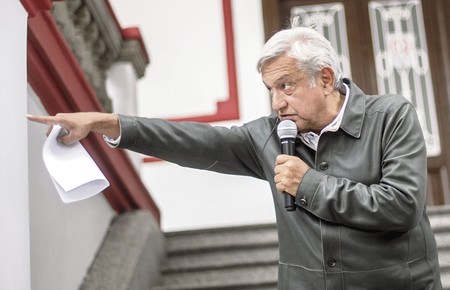 Manuel López Obrador, durante una conferencia de prensa en la sede del partido, el 14 de julio, en la Ciudad de México. · Foto: Pedro Pardo Manuel López Obrador, durante una conferencia de prensa en la sede del partido, el 14 de julio, en la Ciudad de México. · Foto: Pedro Pardo