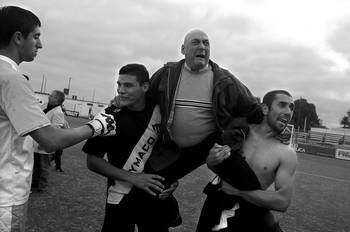 El Tanque Sisley logró el campeonato y el ascenso a Primera División al vencer a Sudamérica, ayer, en el Parque Capurro El Tanque Sisley logró el campeonato y el ascenso a Primera División al vencer a Sudamérica, ayer, en el Parque Capurro
