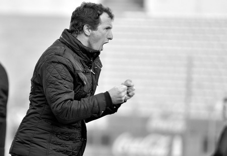 El técnico de Nacional, Rodolfo Arruabarrena, el sábado, en el estadio Centenario. / foto: Javier Calvelo El técnico de Nacional, Rodolfo Arruabarrena, el sábado, en el estadio Centenario. / foto: Javier Calvelo