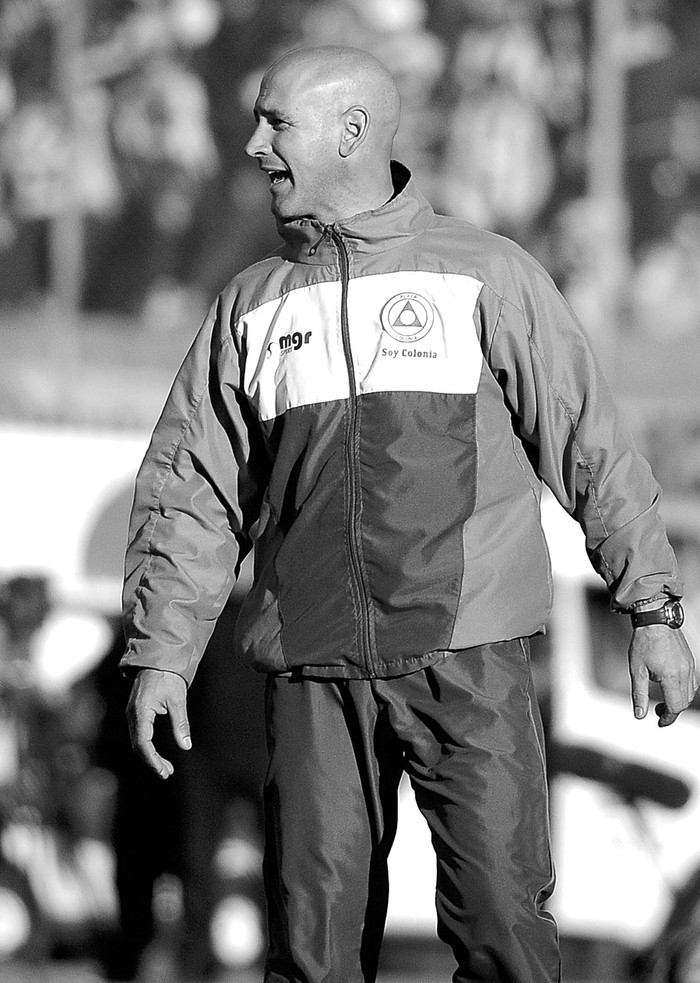 Eduardo Espinel en la final del Campeonato Uruguayo. Foto: Santiago Mazzarovich