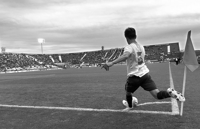Partido preliminar, el sábado en el Gran Parque Central. Foto: Iván Franco