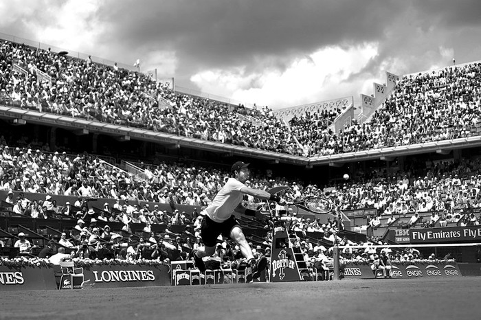 El británico Andy Murray en el partido con el ruso Karen Khachanov, ayer, en Roland Garros, en París. Foto: Olivier Morin, AFP