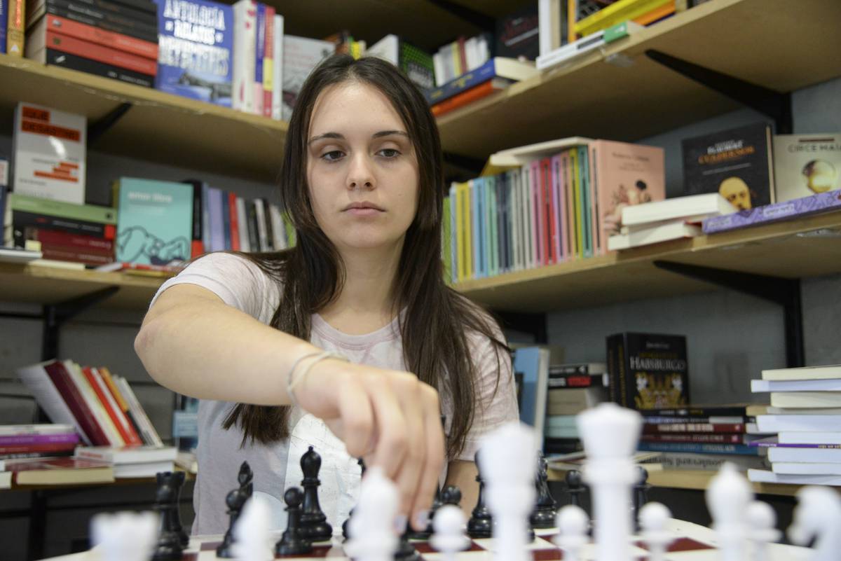 Lo que podemos aprender de los prodigios femeninos del ajedrez, un deporte  dominado por los hombres - BBC News Mundo