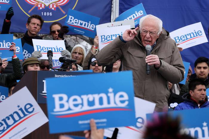 Bernie Sanders, candidato presidencial demócrata, durante un acto de campaña, ayer, en el Parque Estatal de Utah.

 · Foto: Chip Somodevilla, Getty Images, AFP