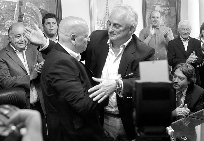 José Luis Rodríguez y Eduardo Ache, ayer, en la sede de Nacional. Foto: Pablo Vignali José Luis Rodríguez y Eduardo Ache, ayer, en la sede de Nacional. Foto: Pablo Vignali
