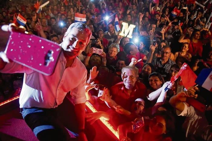 El candidato presidencial del Partido Colorado durante un acto de campaña, el martes 10 en Asunción. Foto: Norberto Duarte, AFP · Foto: Norberto Duarte