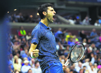 Novak Djokovic, durante la final del Abierto de Estados Unidos, frente a Juan Martín del Potro.
Novak Djokovic, durante la final del Abierto de Estados Unidos, frente a Juan Martín del Potro.