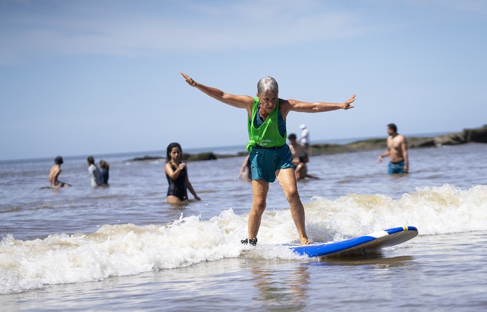 Foto principal del artículo 'Fotorreportaje: El surf como sinónimo de libertad' · Foto: Mariana Greif