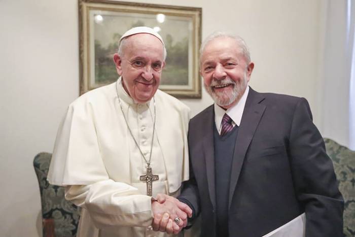 Luiz Inácio Lula Da Silva, y el Papa Francisco, ayer, en el Vaticano. Foto: AFP, lula.com.br, Ricardo Stuckert