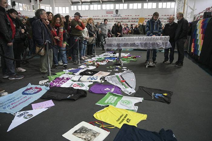 Velorio de Nora Cortiñas, en el microestadio Diego Maradona, en el Espacio de la Memoria y la Vida en Castelar, provincia de Buenos Aires. · Foto: Juan Mabromata,  AFP