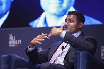 Shyam Sankar, director de tecnología de Palantir Technologies, durante el Foro Hill & Valley 2025, en el Centro de Visitantes del Capitolio, el 30 de abril, en Washington. · Foto: Tasos Katopodis, Getty Images, AFP