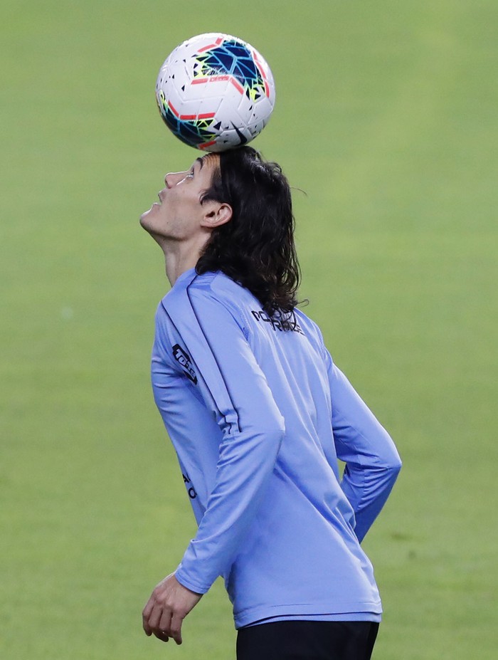 Edinson Cavani, en un entrenamiento de Uruguay en Netanya, Israel. (Archivo, noviembre 2019)

 · Foto: Jack Guez, AFP