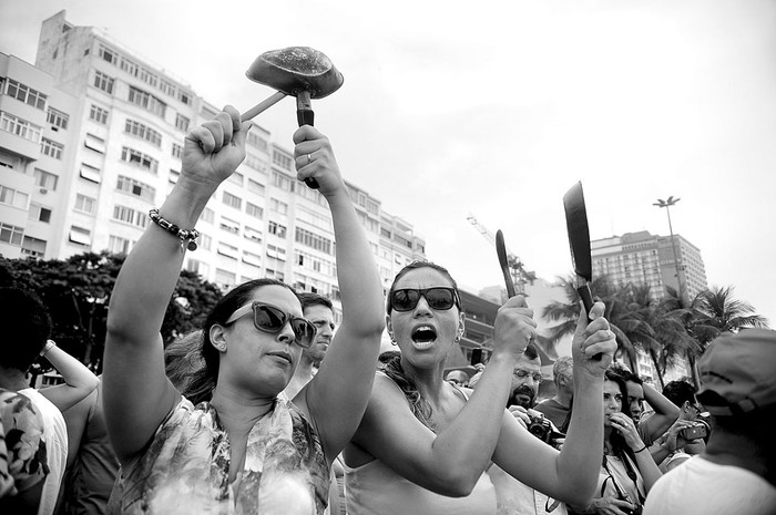 Manifestación en contra del gobierno, ayer, en Río de Janeiro. Foto: Tânia Rêgo, Agência Brasil