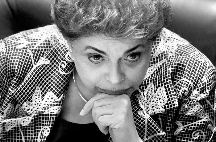 Dilma Rousseff durante la sesión del Congreso Nacional, ayer, en Brasilia. Foto: Evaristo Sa, Afp