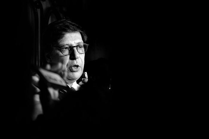 Javier Miranda en rueda de prensa, ayer, en el Frente Amplio. Foto: Andrés Cuenca